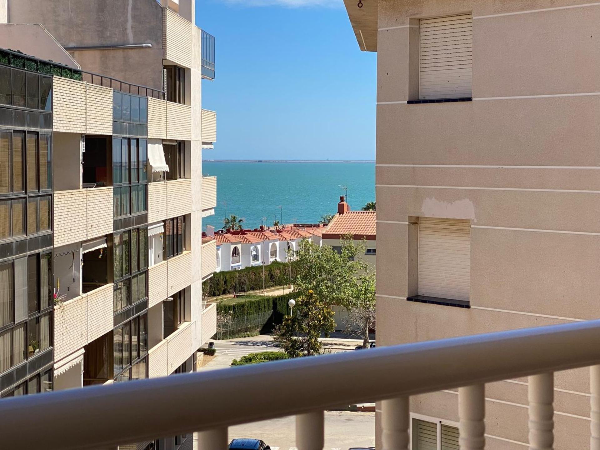 Apartamento Vistas Al Mar, Segunda Linea 3 Habitaciones Sant Carles De La Rapita Luaran gambar